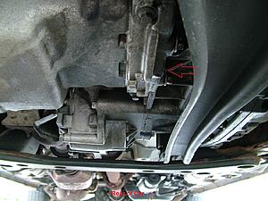 Found the source of the oil leak (pics inside)-dscf0844.jpg