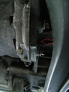 Found the source of the oil leak (pics inside)-dscf0848.jpg