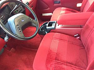 Showroom 92 Explorer Sport 35k rear main possible leak-inside.jpg