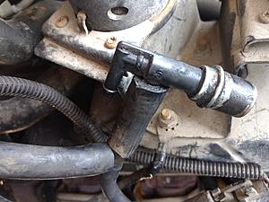 Trying to figure out what these two identical boxes are-img_20170904_125449441.jpg