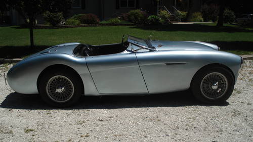 Name:  1954-Austin-Healey-100-with-Ford-289-V8-RS.jpg
Views: 129
Size:  22.8 KB